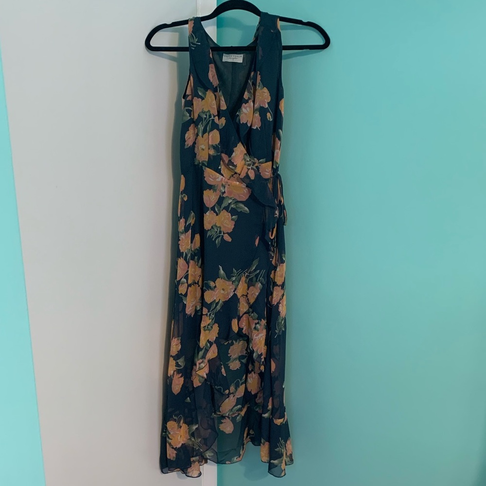 Saved by The Dress Blue Floral High Low Wrap Dress - Picture 4 of 6